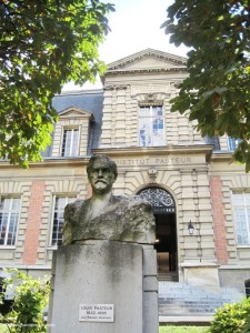 Pasteur Institute: Museum and Crypt